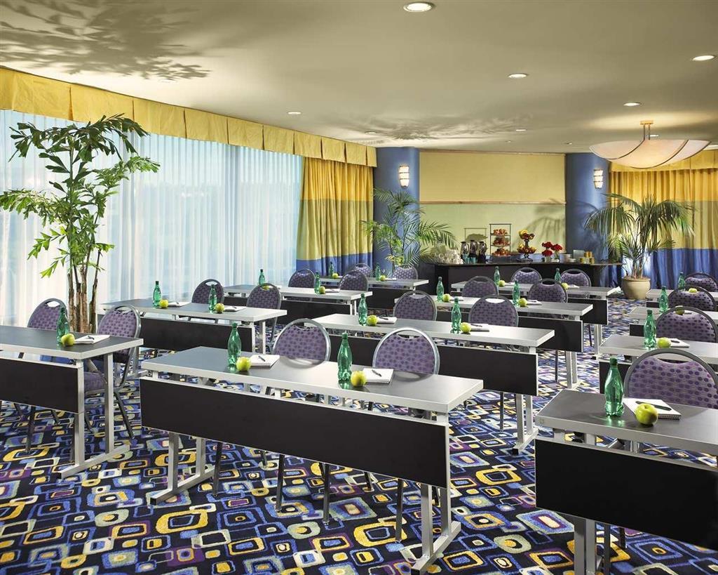 Doubletree By Hilton San Diego Hotel Circle Ανέσεις φωτογραφία